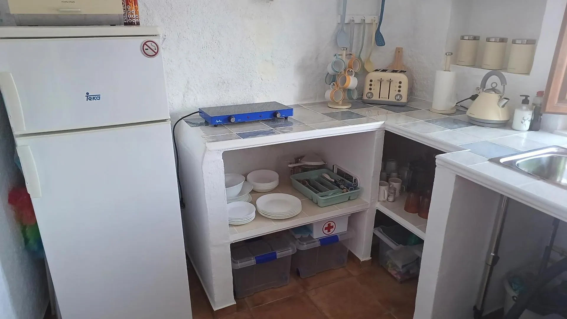 Cuevas Azul Villa Baza